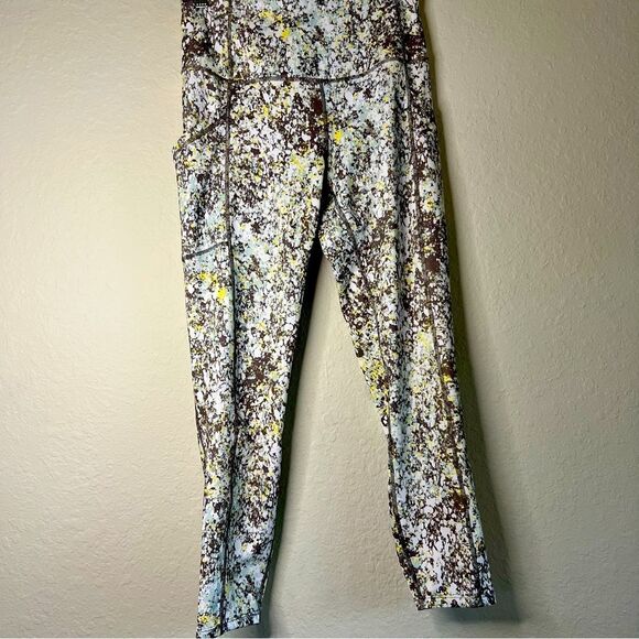 LAYER 8 leggings. Like new condition. Small - Picture 1 of 4